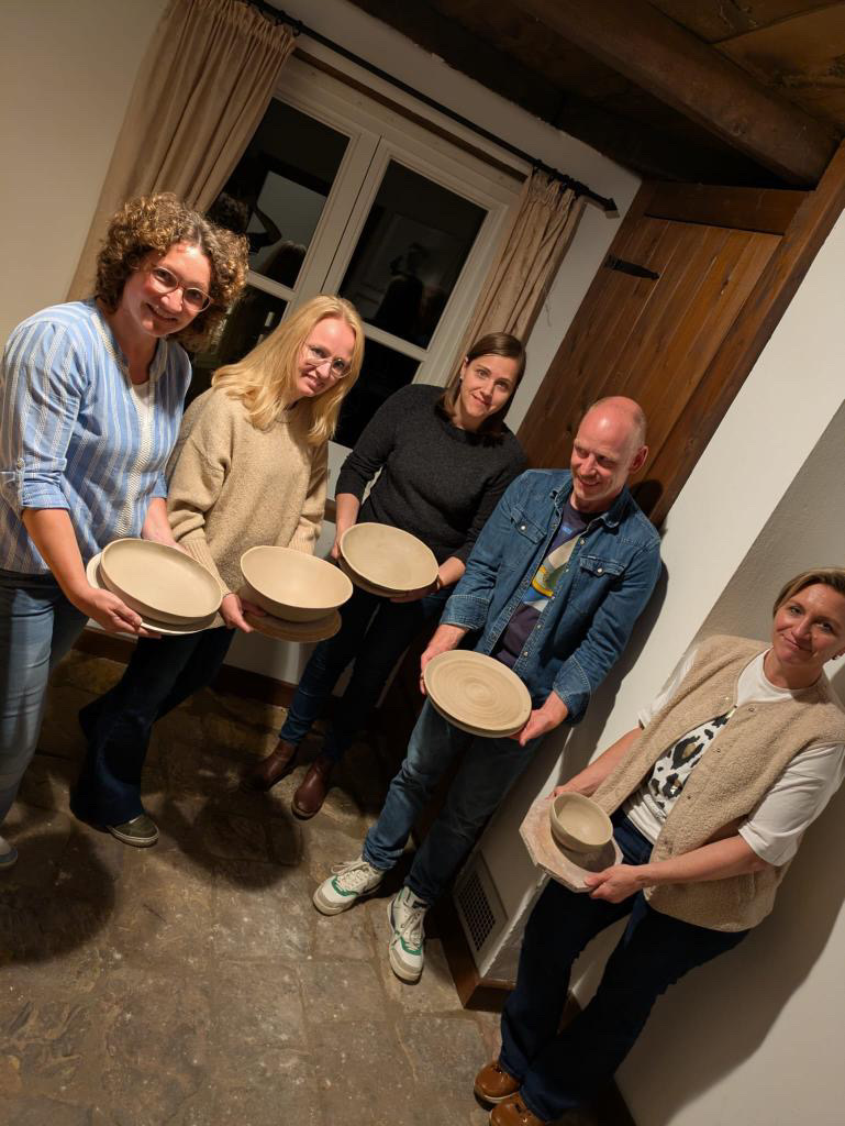 Team beim Üben von gewaltfreier Kommunikation